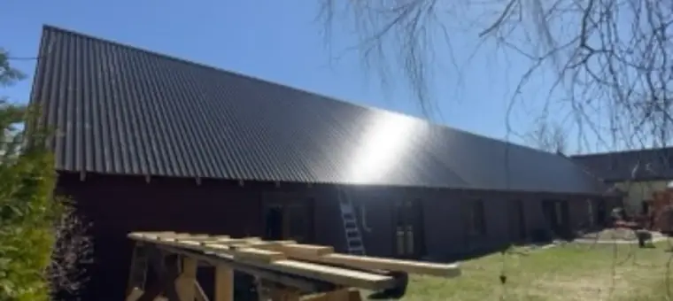 Nord Roofi paigaldatud plekk-katus